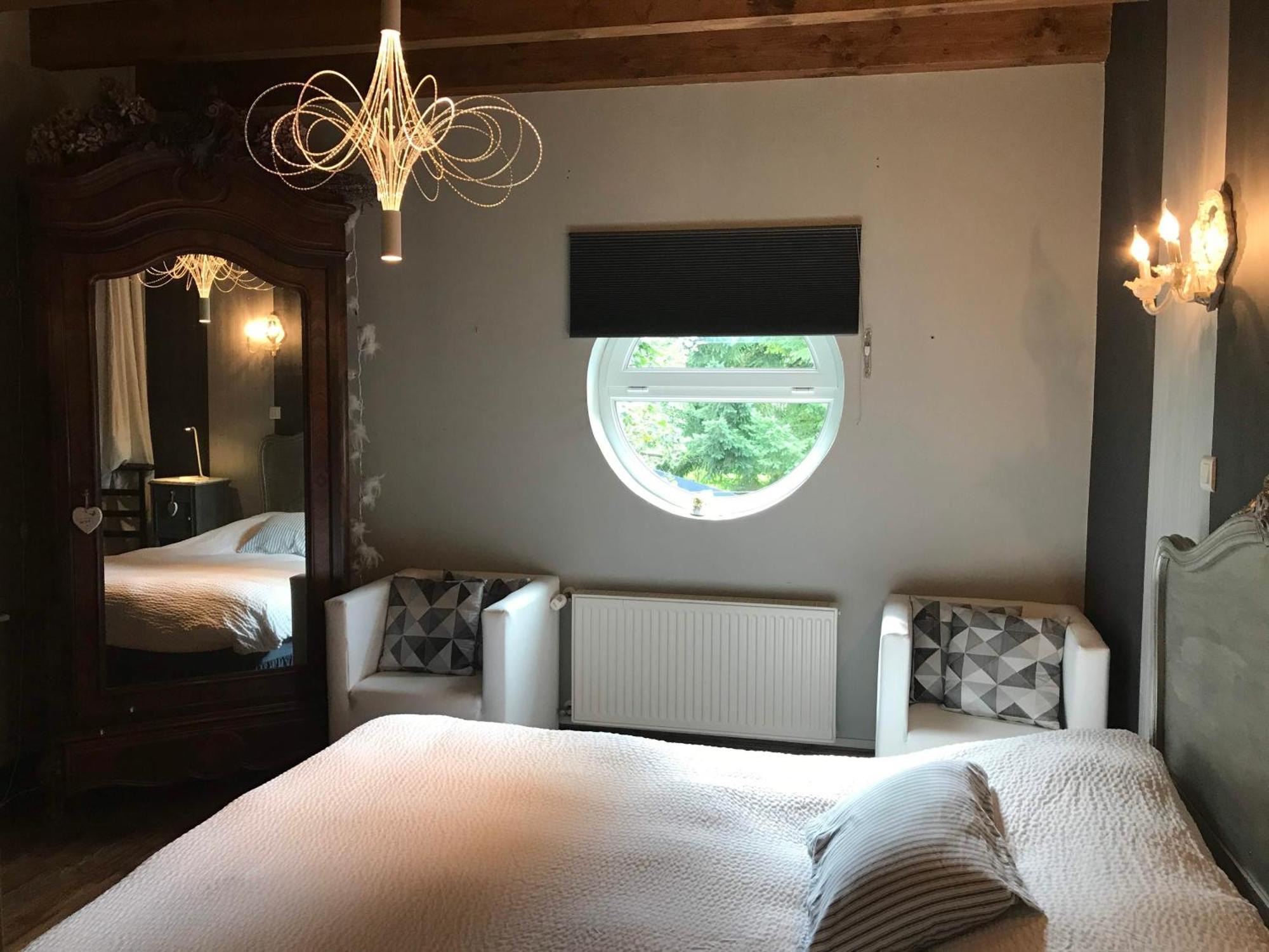 Logis Hotel Domaine Du Moulin Saint-Avold Eksteriør bilde